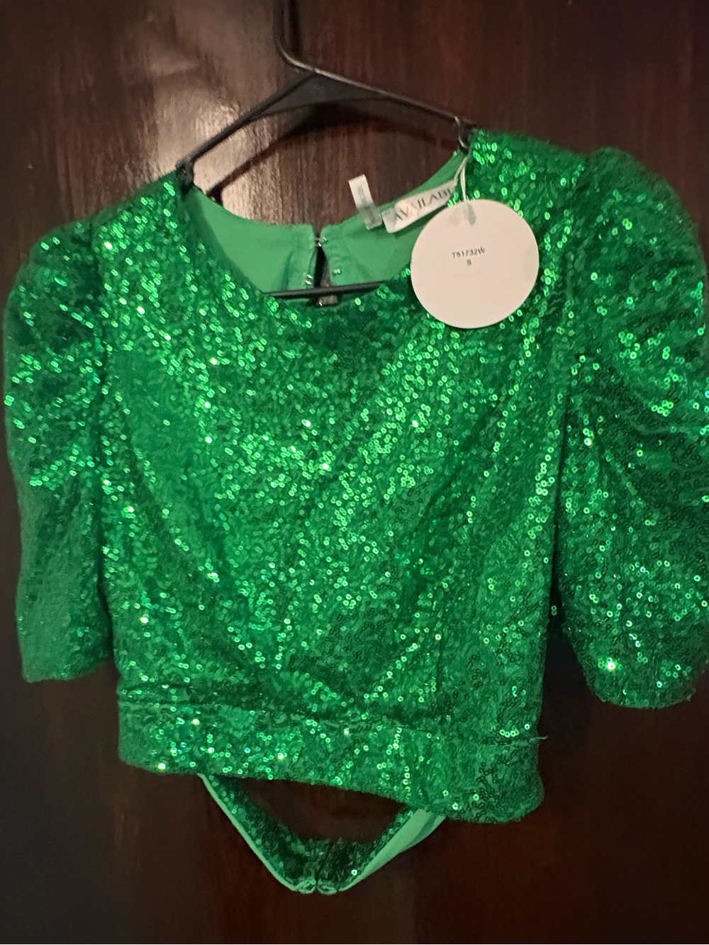 Bundle 3 for $25. NWT Available Green Sequin Puff Sleeve Crop Top. Size S.
